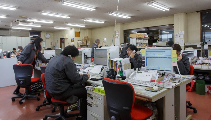 採用までの流れ・募集要項